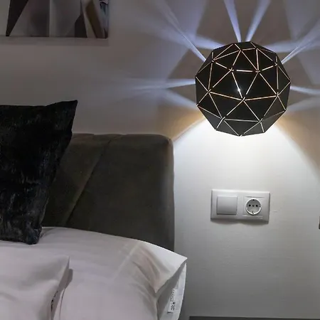 Z Apartmanhaz زالاجيرسيج
