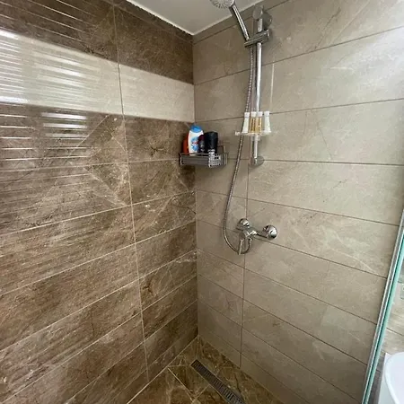 Z Apartmanhaz * زالاجيرسيج